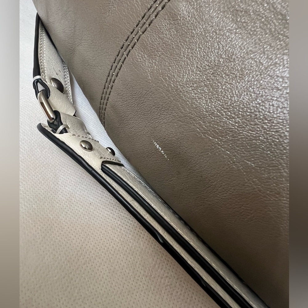 Coach Ashley Taupe and Cream Leather Shoulder Bag - Picture 14 of 14